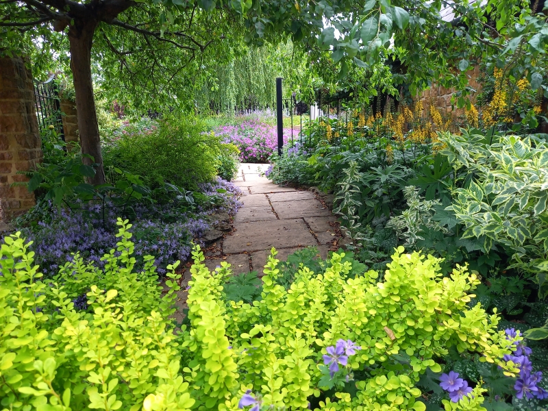 Newnham Gardens