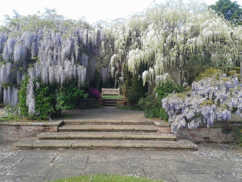 Stoke Poges Memorial Gardens