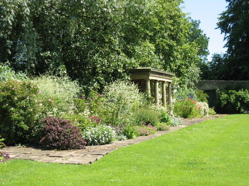 Whalton Manor Gardens image