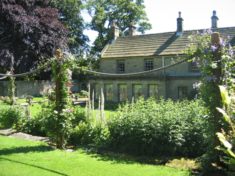 Whalton Manor Gardens