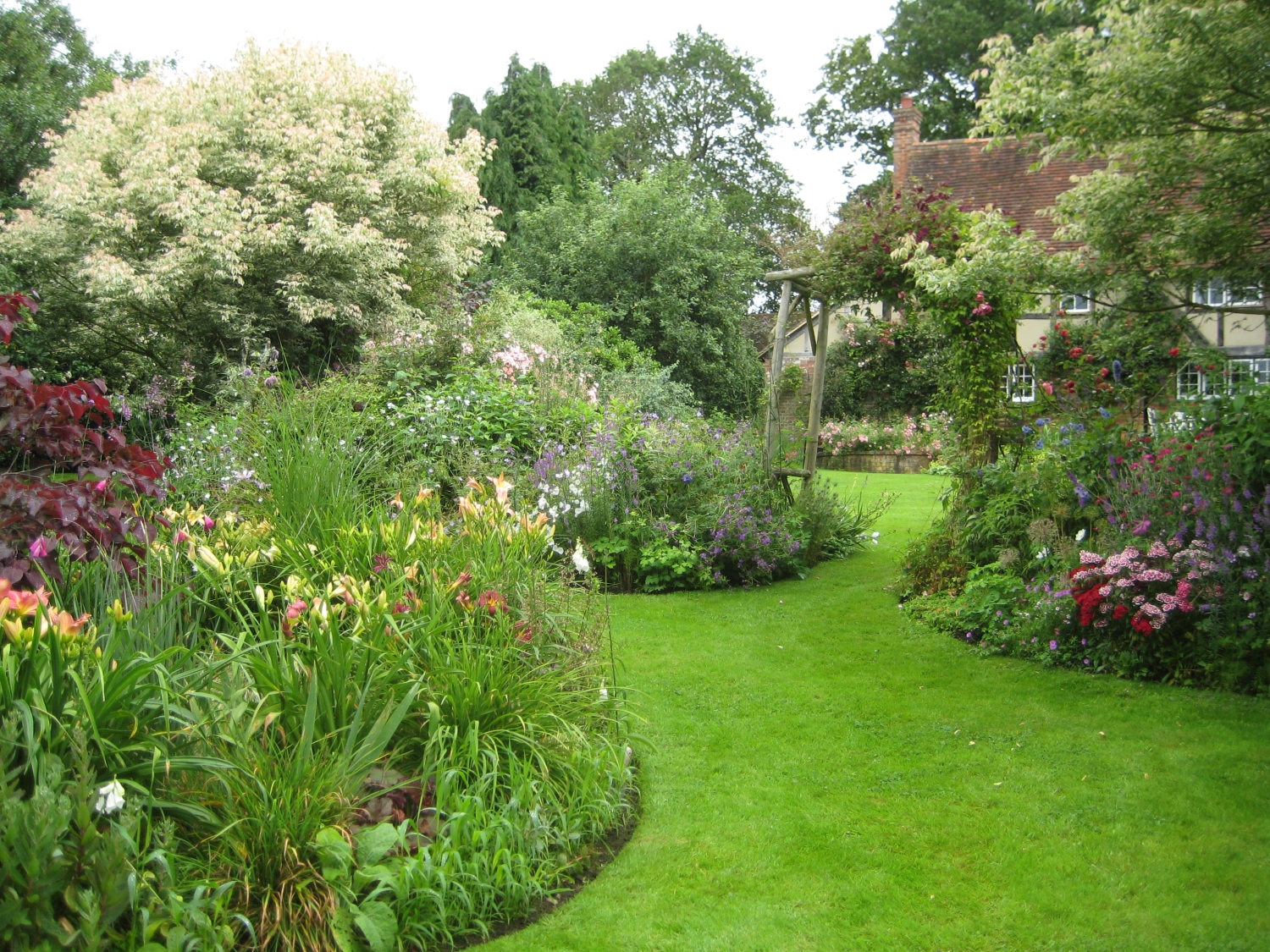 North Hall, Uckfield, Sussex, TN22 3SA - National Garden Scheme