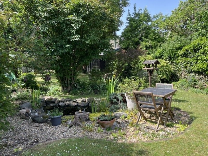 30 Symonds Lane