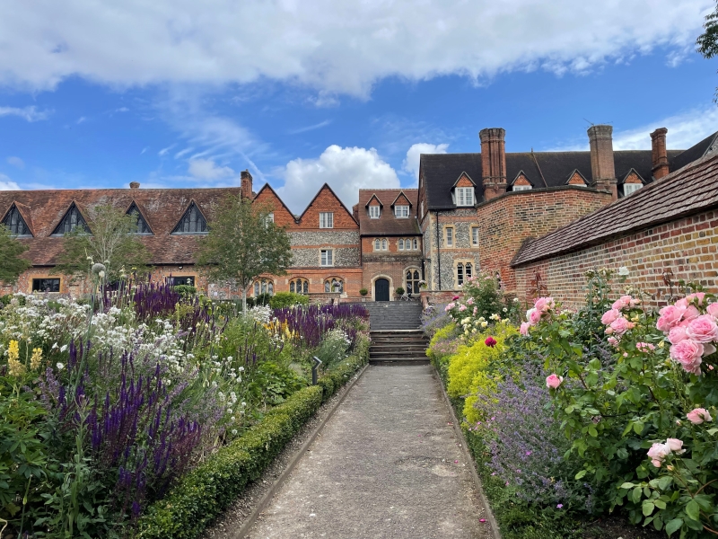 Bradfield College