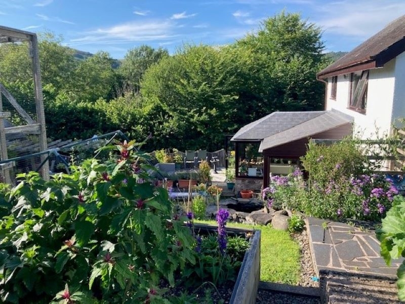 Glan Yr Afon