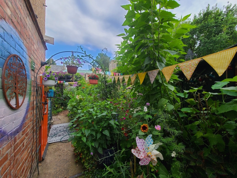 42 St Mary’s Field