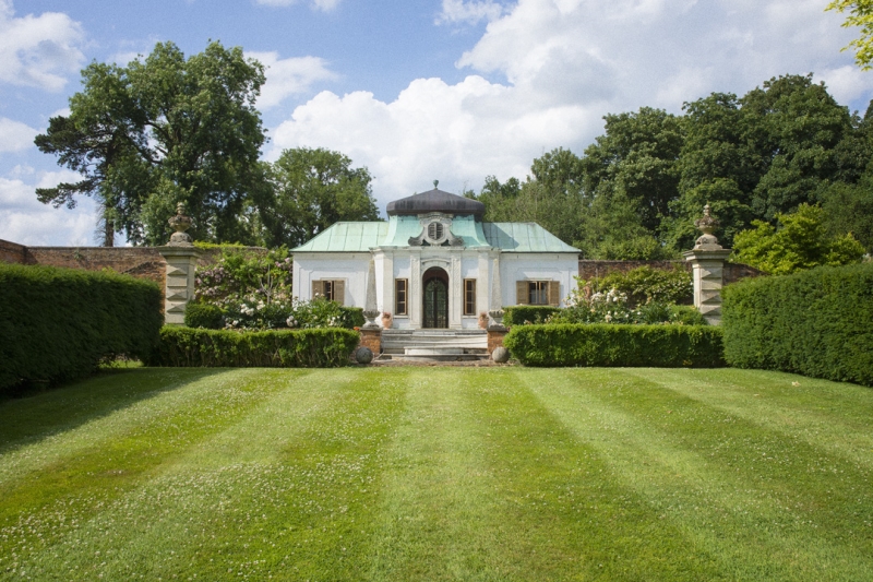 Kelvedon Hall, Brentwood